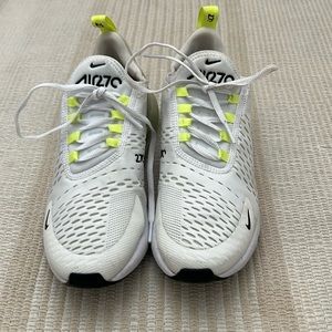 Nike Air Max 270